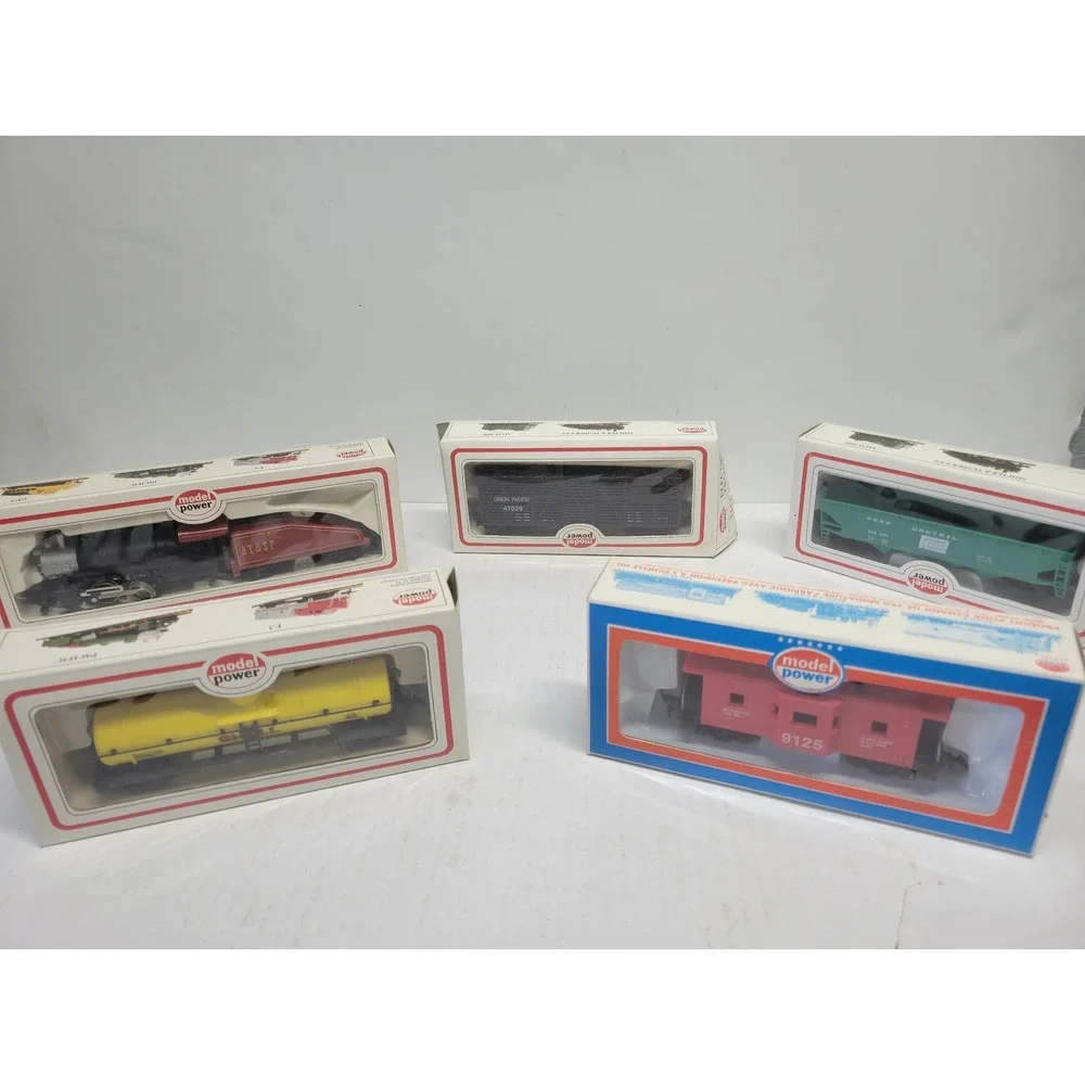 Vtg‎ Model Power HO Scale Train Lot of 5 New in Boxed